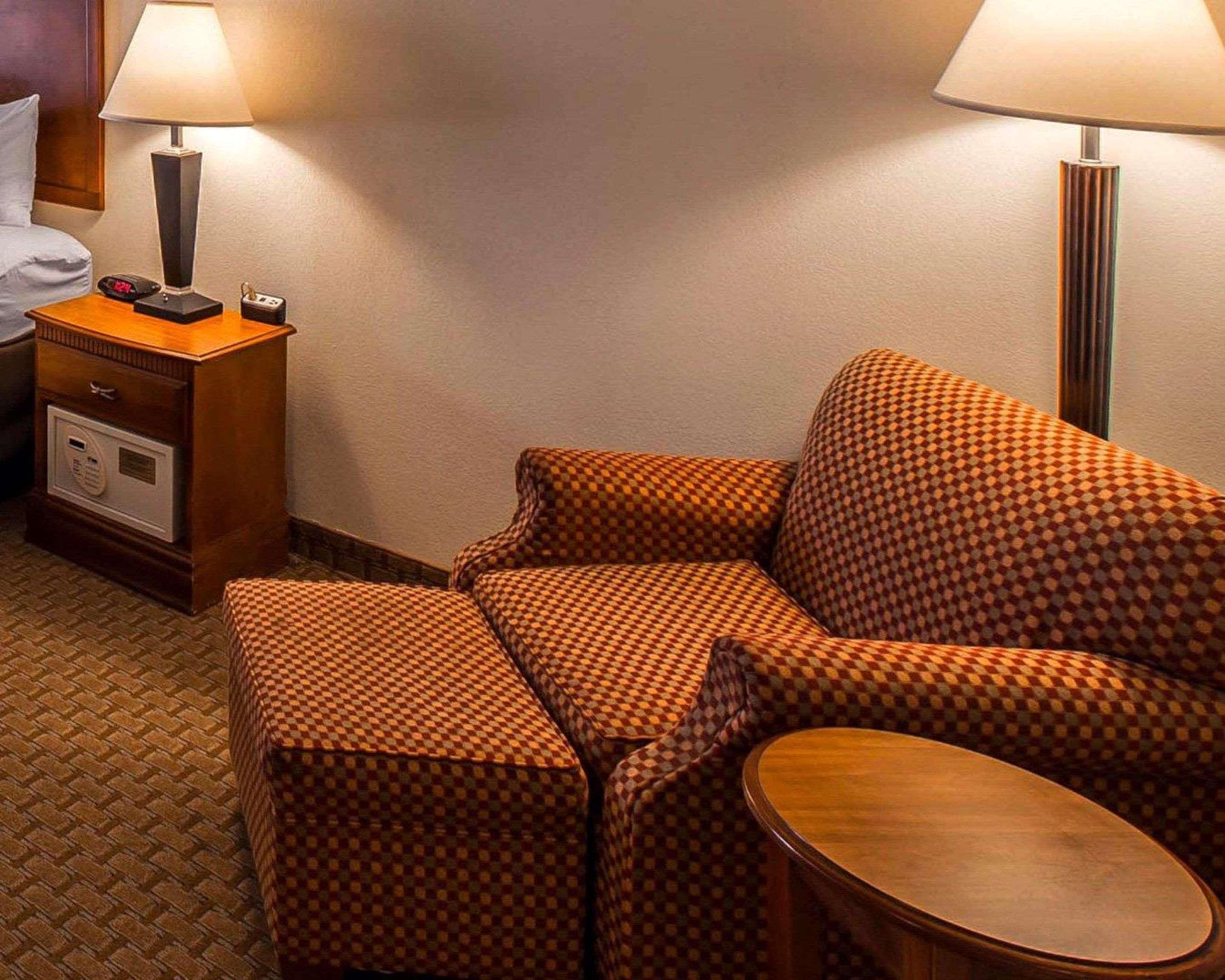 Comfort Inn & Suites Rogersville Exteriér fotografie