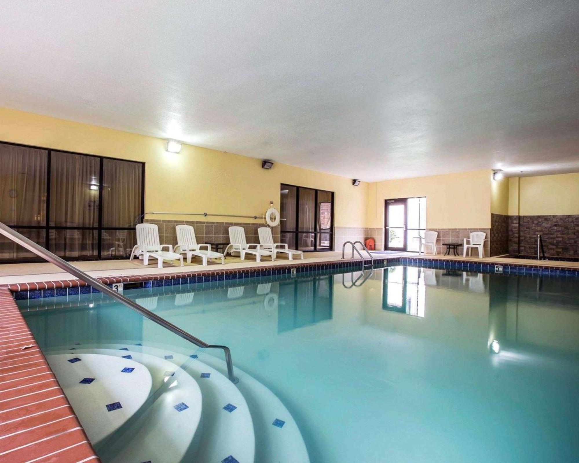 Comfort Inn & Suites Rogersville Exteriér fotografie